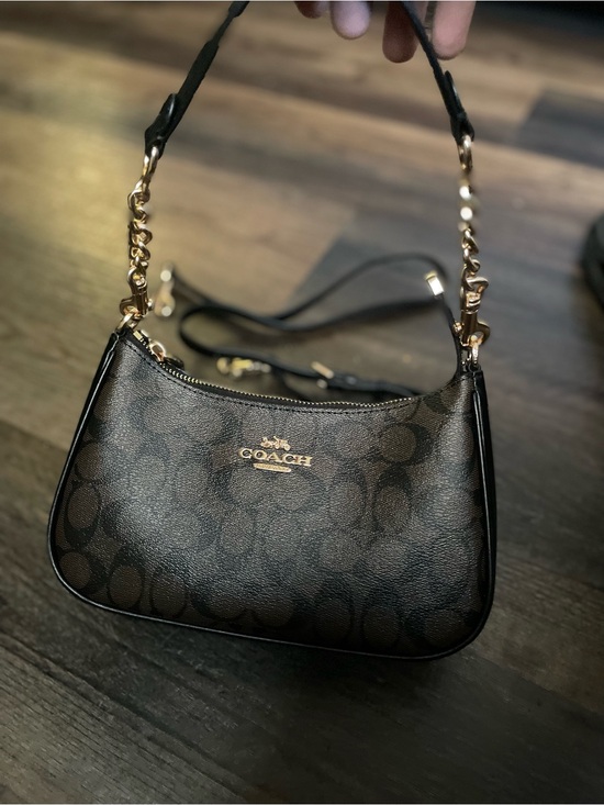 Coach Handbags - COACH Women Leather Shoulder Bag